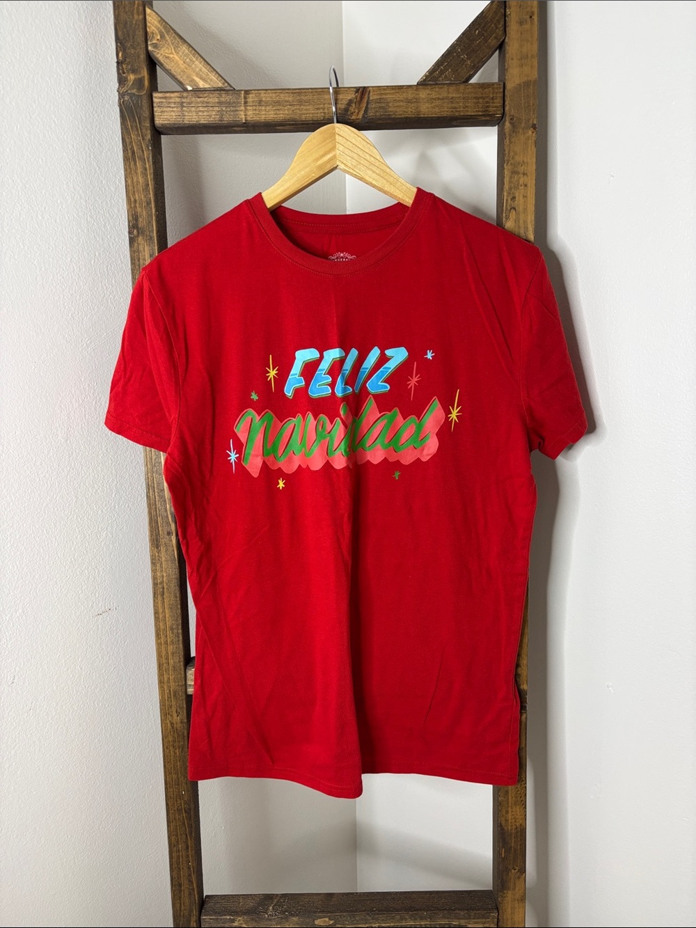 Wondershop Men's Red 'Feliz Navidad' Graphic Tee Size M